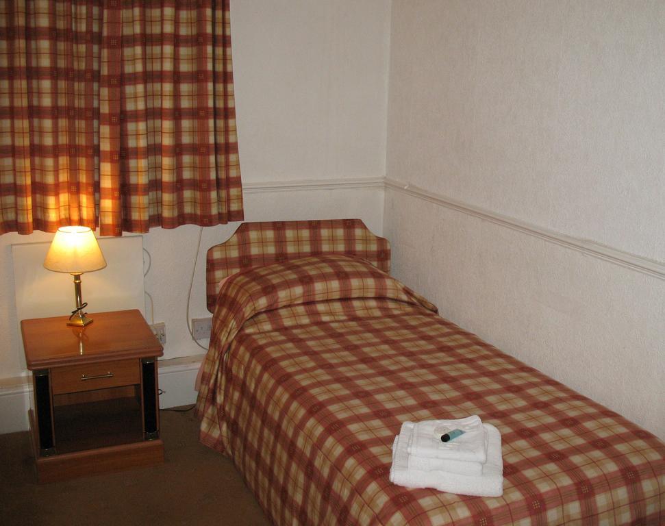 Michaelson House Hotel Barrow-in-Furness Екстериор снимка